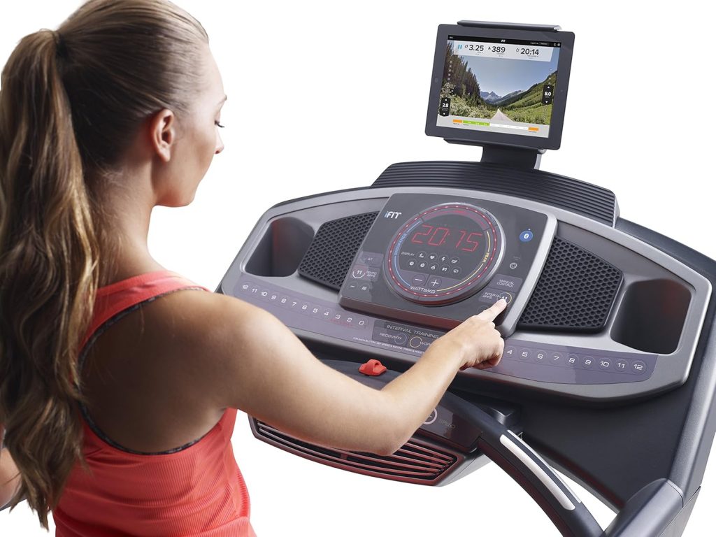 ProForm Premier 600i Treadmill image 3