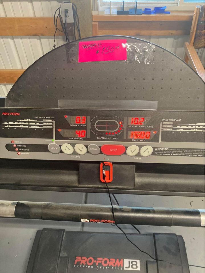 ProForm J8 Treadmill image 2