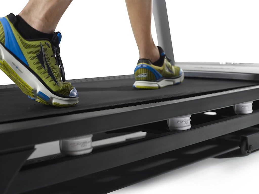 NordicTrack C 700 Treadmill image 2